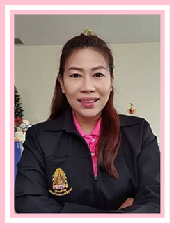 นางนวพร เอะเวอร์เรทท์